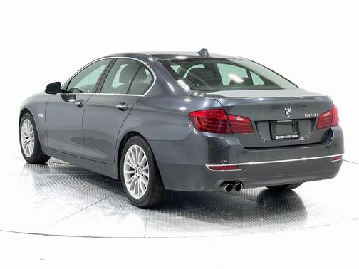 2016 BMW 528 i