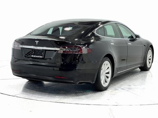 2018 Tesla Model S 75D