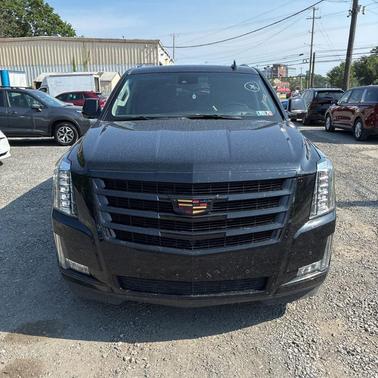 2016 Cadillac Escalade Luxury