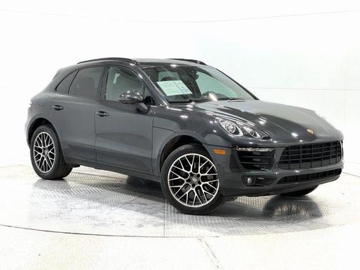 2018 Porsche Macan Base