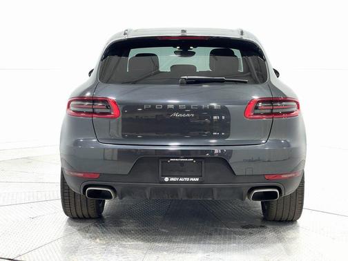 2018 Porsche Macan Base