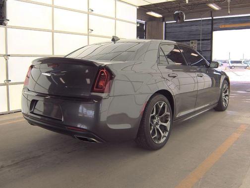 2017 Chrysler 300 S