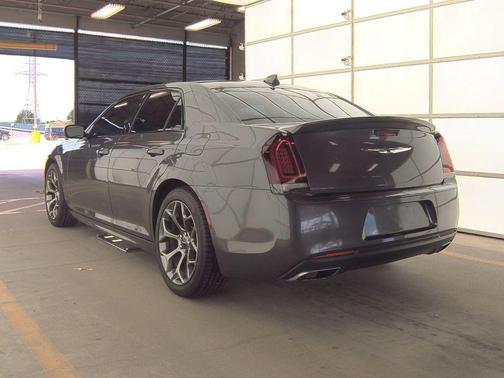 2017 Chrysler 300 S