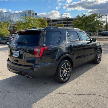 2017 Ford Explorer sport