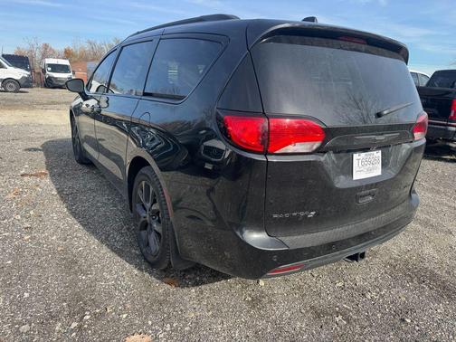 2019 Chrysler Pacifica Limited