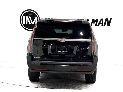 2018 Cadillac Escalade ESV Luxury