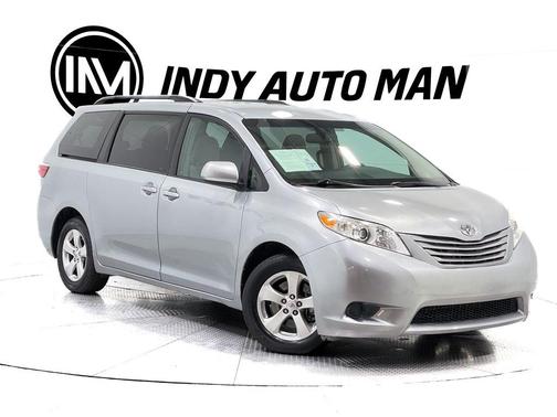 2017 Toyota Sienna LE