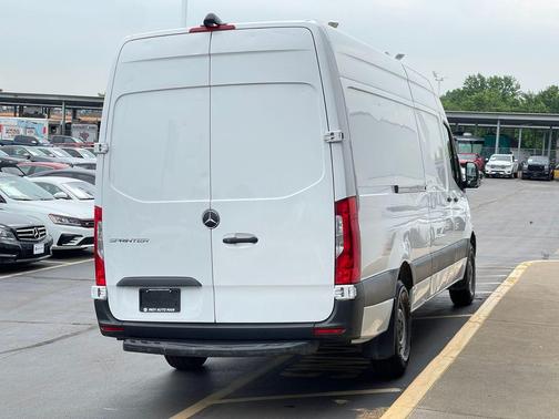 2023 Mercedes-Benz Sprinter 2500 170 WB