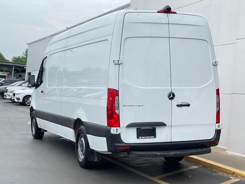 2023 Mercedes-Benz Sprinter 2500 170 WB