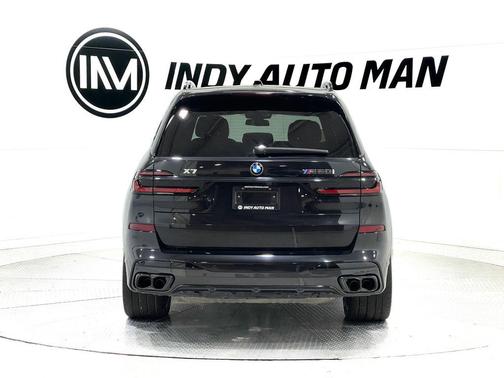 2024 BMW X7 M60i