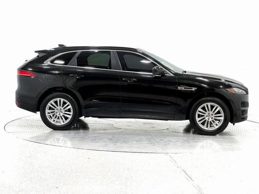 2017 Jaguar F-PACE 20d Prestige