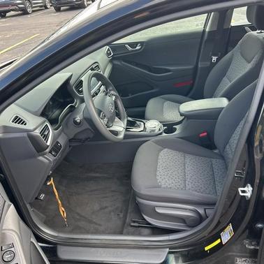 2018 Hyundai IONIQ Hybrid Blue