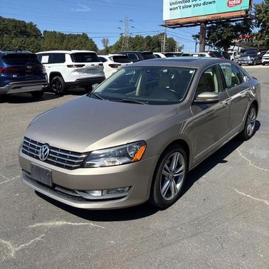 2015 Volkswagen Passat 2.0L TDI DSG SEL Premium