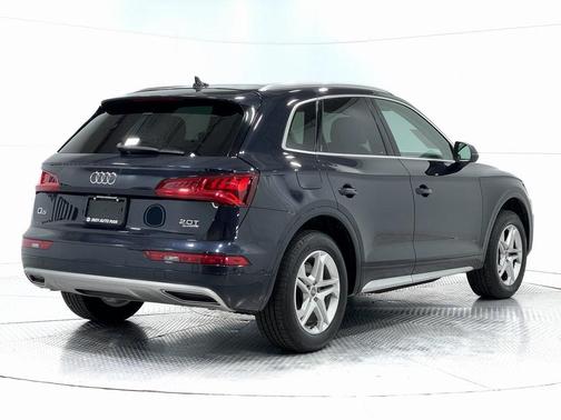 2018 Audi Q5 2.0T Premium Plus