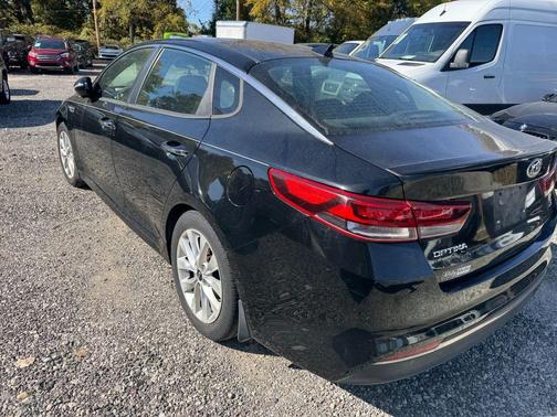 2018 Kia Optima S
