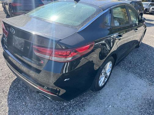 2018 Kia Optima S