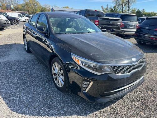 2018 Kia Optima S