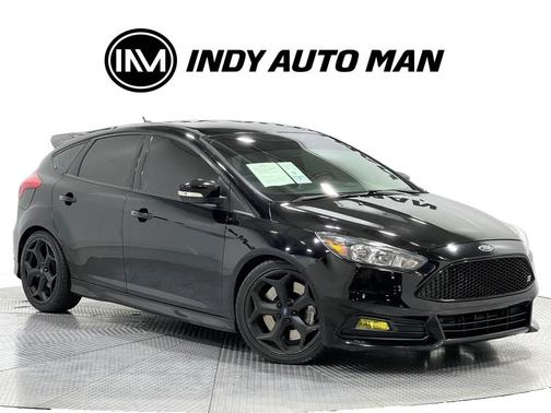 Shadow Black 2018 Ford Focus ST Base