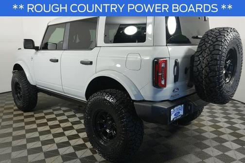Avalanche 2026 Ford Bronco Outer Banks