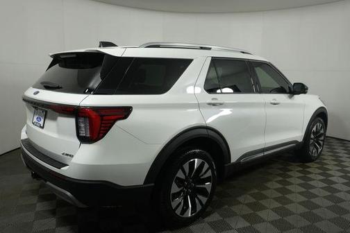 Star White 2026 Ford Explorer Platinum