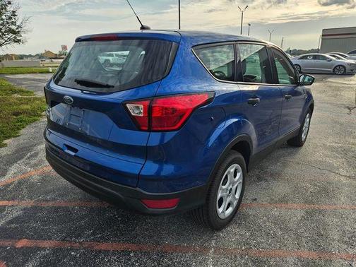 2019 Ford Escape S