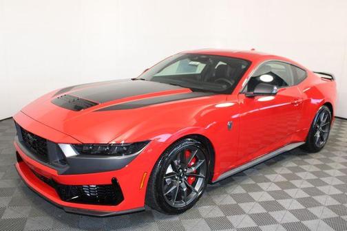 2025 Ford Mustang Dark Horse