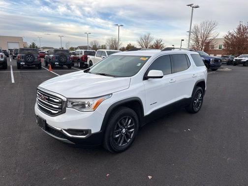 2019 GMC Acadia SLT-1