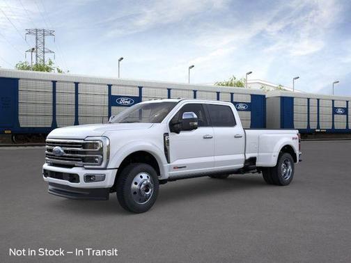 Star White 2026 Ford F-450 Platinum