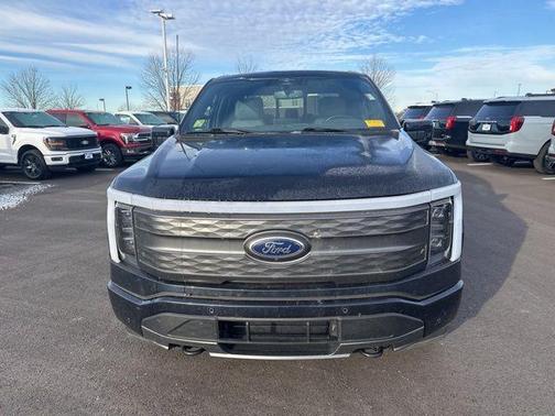 2023 Ford F-150 Lightning LARIAT
