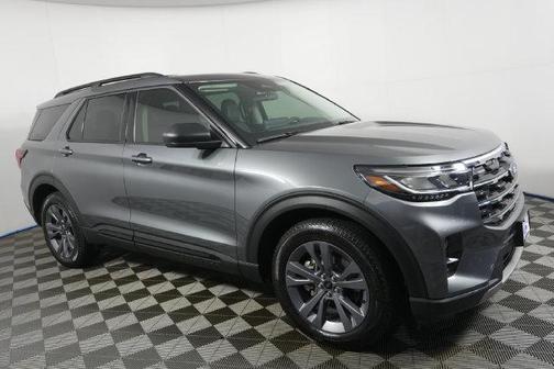 Carbonized Gray Metallic 2026 Ford Explorer Active