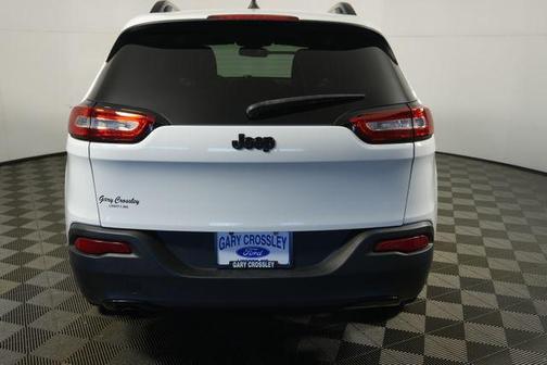 2017 Jeep Cherokee Sport