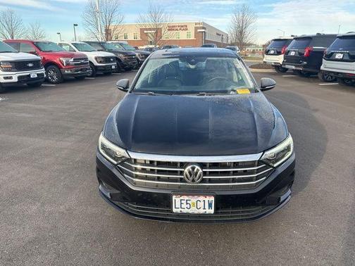 2019 Volkswagen Jetta 1.4T SEL Premium
