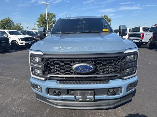 2023 Ford F-350 Lariat Super Duty
