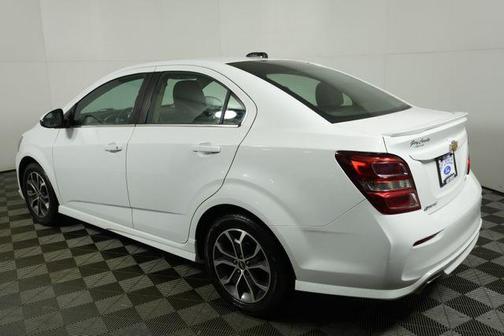 2017 Chevrolet Sonic LT