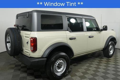 Desert Sand 2026 Ford Bronco Base