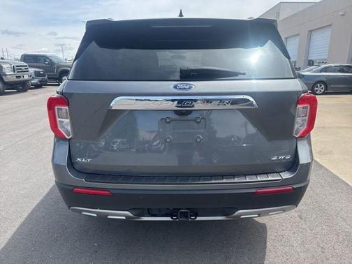 Carbonized Gray Metallic 2023 Ford Explorer XLT