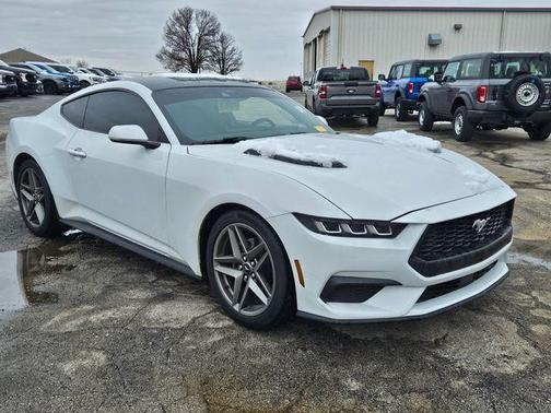 2025 Ford Mustang EcoBoost