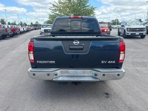 Arctic Blue Metallic 2016 Nissan Frontier SV