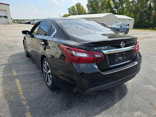 2017 Nissan Altima 2.5 SR