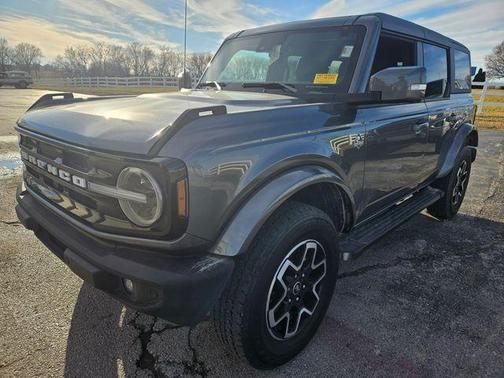 2022 Ford Bronco Outer Banks