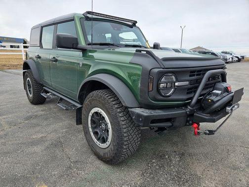 2022 Ford Bronco Base
