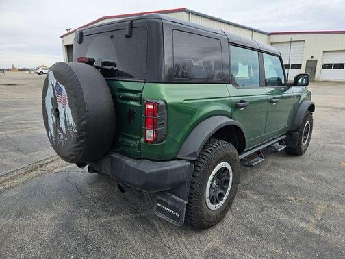 2022 Ford Bronco Base