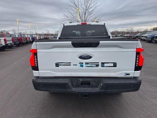 2022 Ford F-150 Lightning Pro