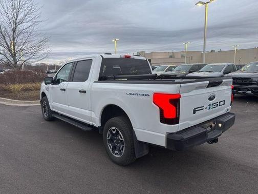 2022 Ford F-150 Lightning Pro