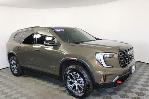 2024 GMC Acadia AT4