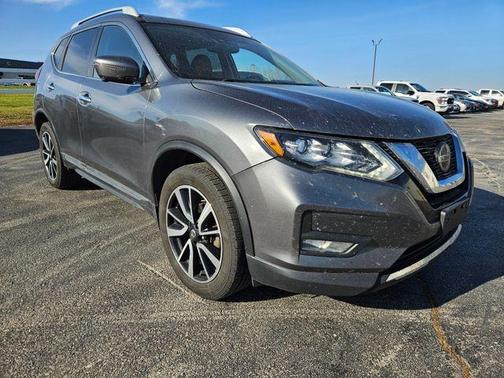 2020 Nissan Rogue SV