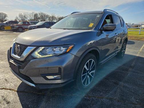 2020 Nissan Rogue SV