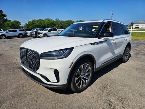 Pristine White 2025 Lincoln Aviator Premiere