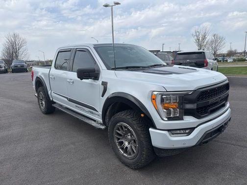 Space White Metallic 2022 Ford F-150 XLT