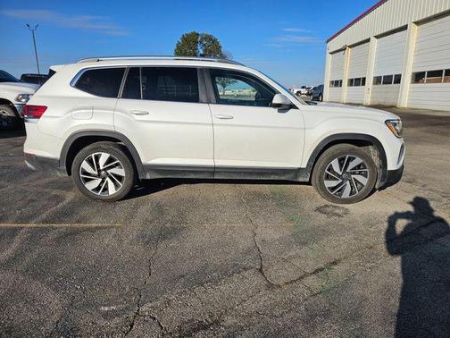 2024 Volkswagen Atlas 2.0T SEL